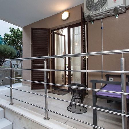 Apartment Stina Podstrana Exterior photo