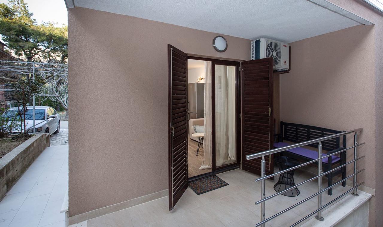 Apartment Stina Podstrana Exterior photo